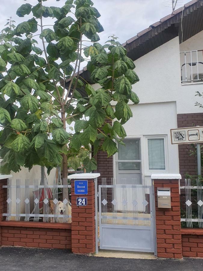 B&B Veber 比尔杰 外观 照片